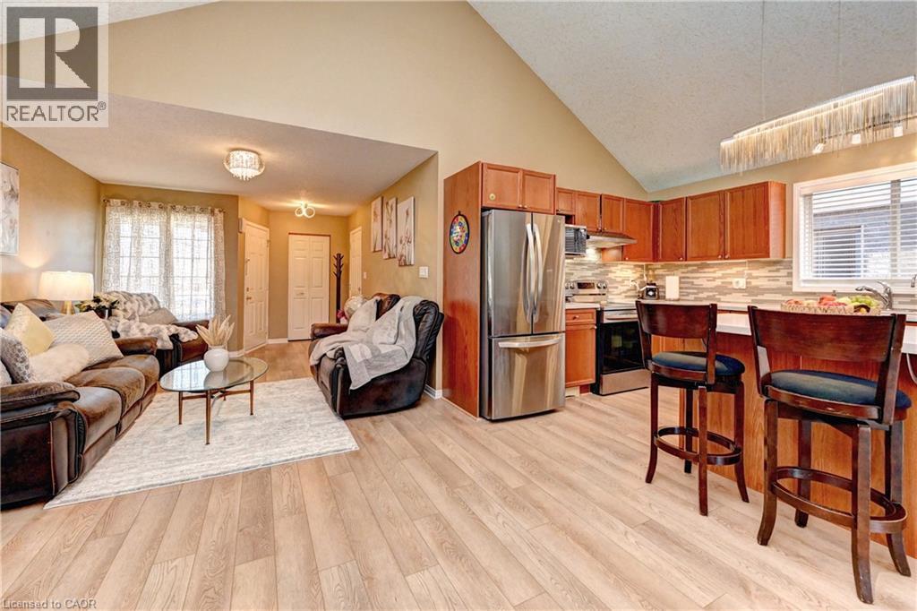 62 Fallowfield Drive, Kitchener, Ontario  N2C 2T3 - Photo 8 - 40874023