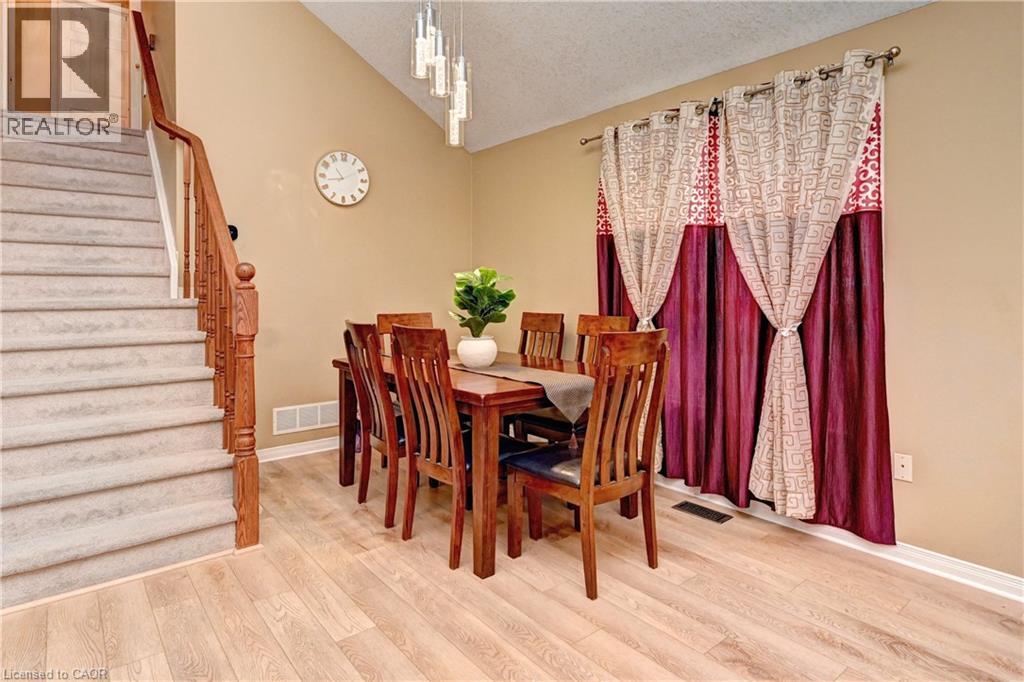 62 Fallowfield Drive, Kitchener, Ontario  N2C 2T3 - Photo 7 - 40874023
