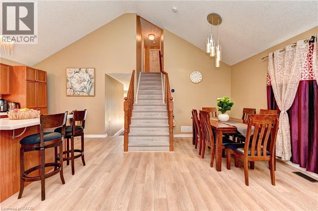 62 Fallowfield Drive, Kitchener, Ontario  N2C 2T3 - Photo 16 - 40874023