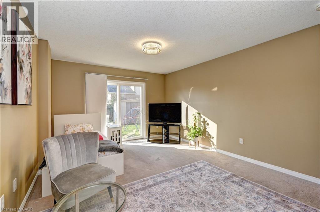62 Fallowfield Drive, Kitchener, Ontario  N2C 2T3 - Photo 32 - 40874023