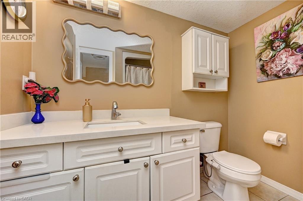 62 Fallowfield Drive, Kitchener, Ontario  N2C 2T3 - Photo 36 - 40874023