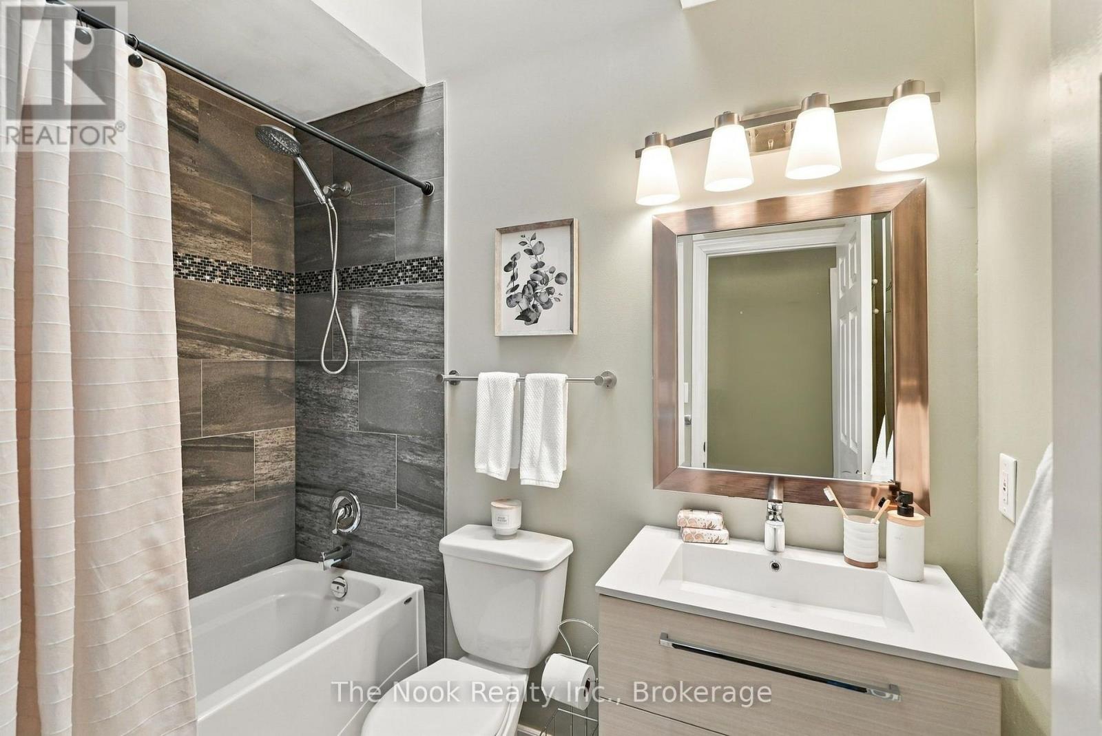 1 Inglewood Place, Whitby, Ontario  L1N 8Z7 - Photo 29 - E14123428