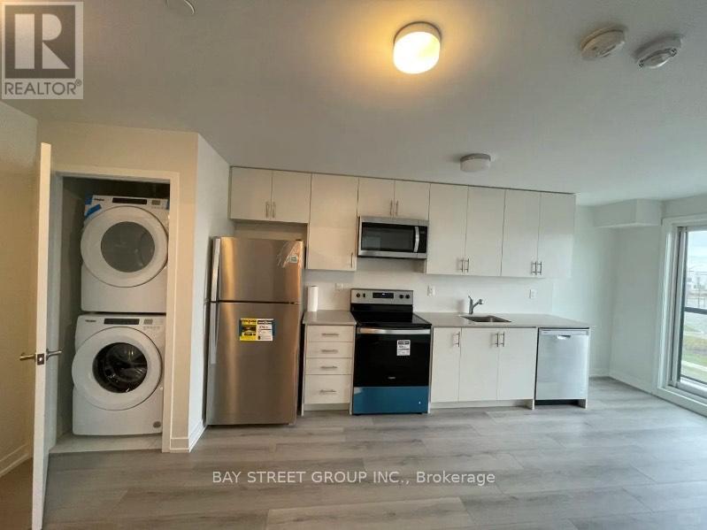 317 - 3401 Ridgeway Drive E, Mississauga (Erin Mills), Ontario  L5L 0B9 - Photo 2 - W14126638