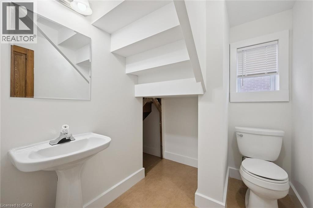 70 Simeon Street, Kitchener, Ontario  N2H 1S5 - Photo 18 - 40874553