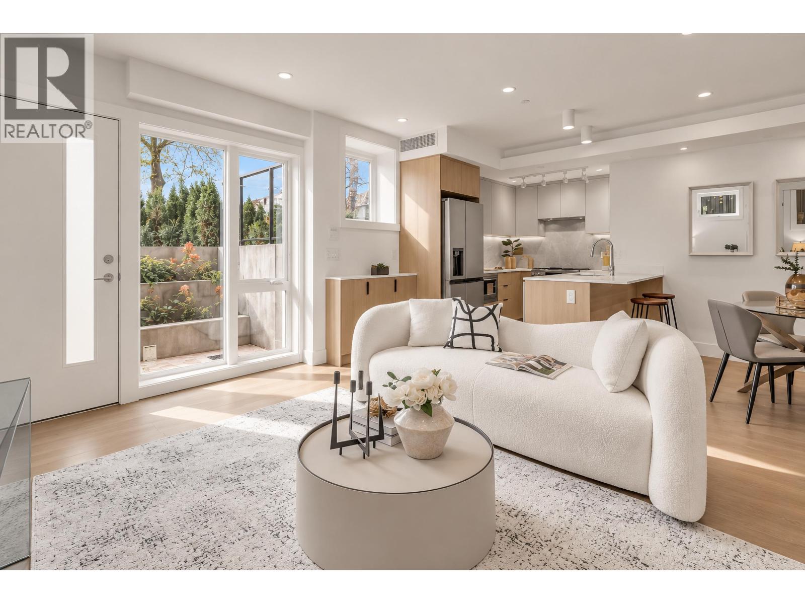 2 3391 Price Street, Vancouver, British Columbia  V5R 5P8 - Photo 7 - R3179366
