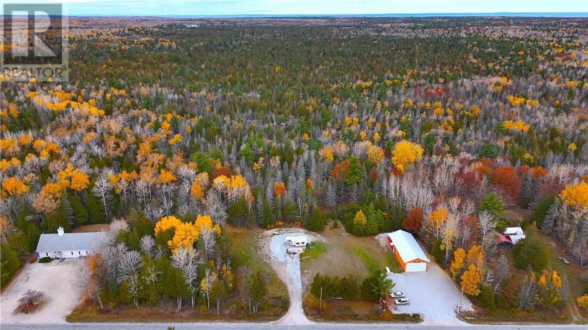 20322 540 Highway, Silver Water, Ontario  P0P 1Y0 - Photo 2 - 2131136