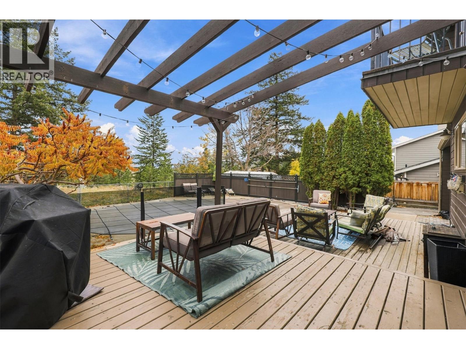492 LAURIER Drive
