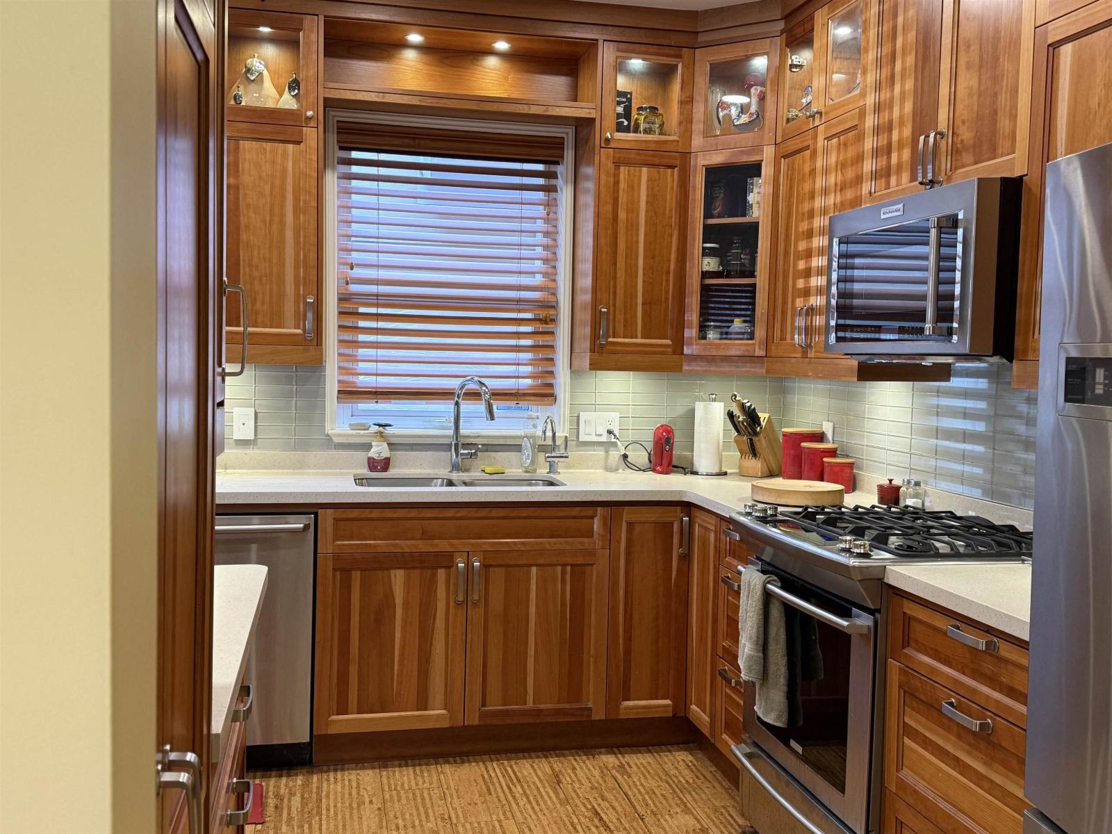 8 15055 20 Avenue, Surrey, British Columbia  V4A 9Y2 - Photo 8 - R3177901