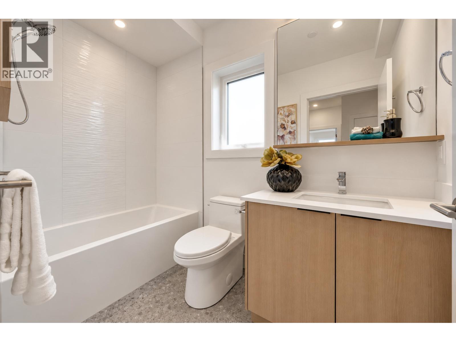 1 3391 Price Street, Vancouver, British Columbia  V5R 5P8 - Photo 25 - R3179360