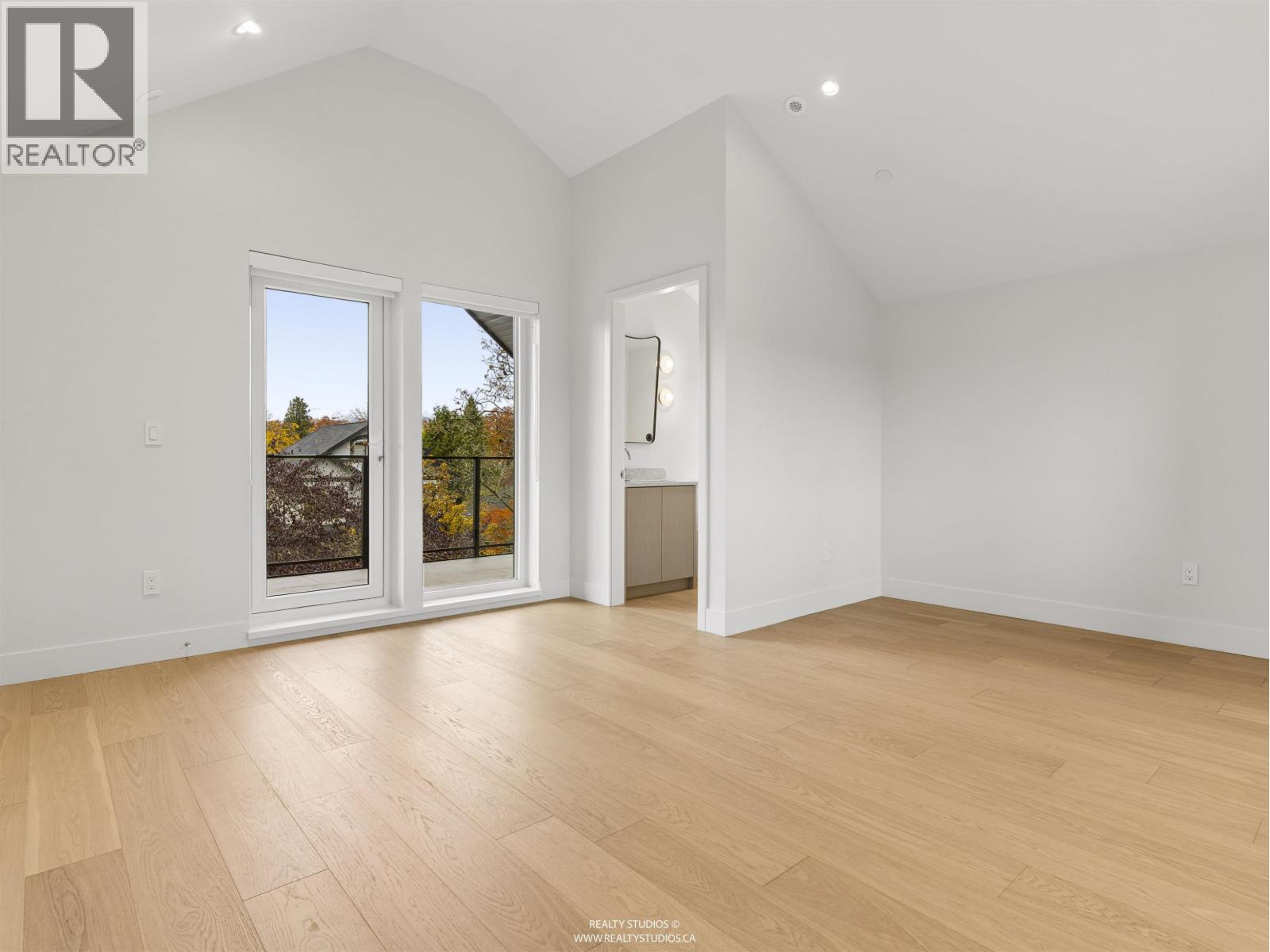 1 3058 W 34th Avenue, Vancouver, British Columbia  V6N 2K2 - Photo 24 - R3179452