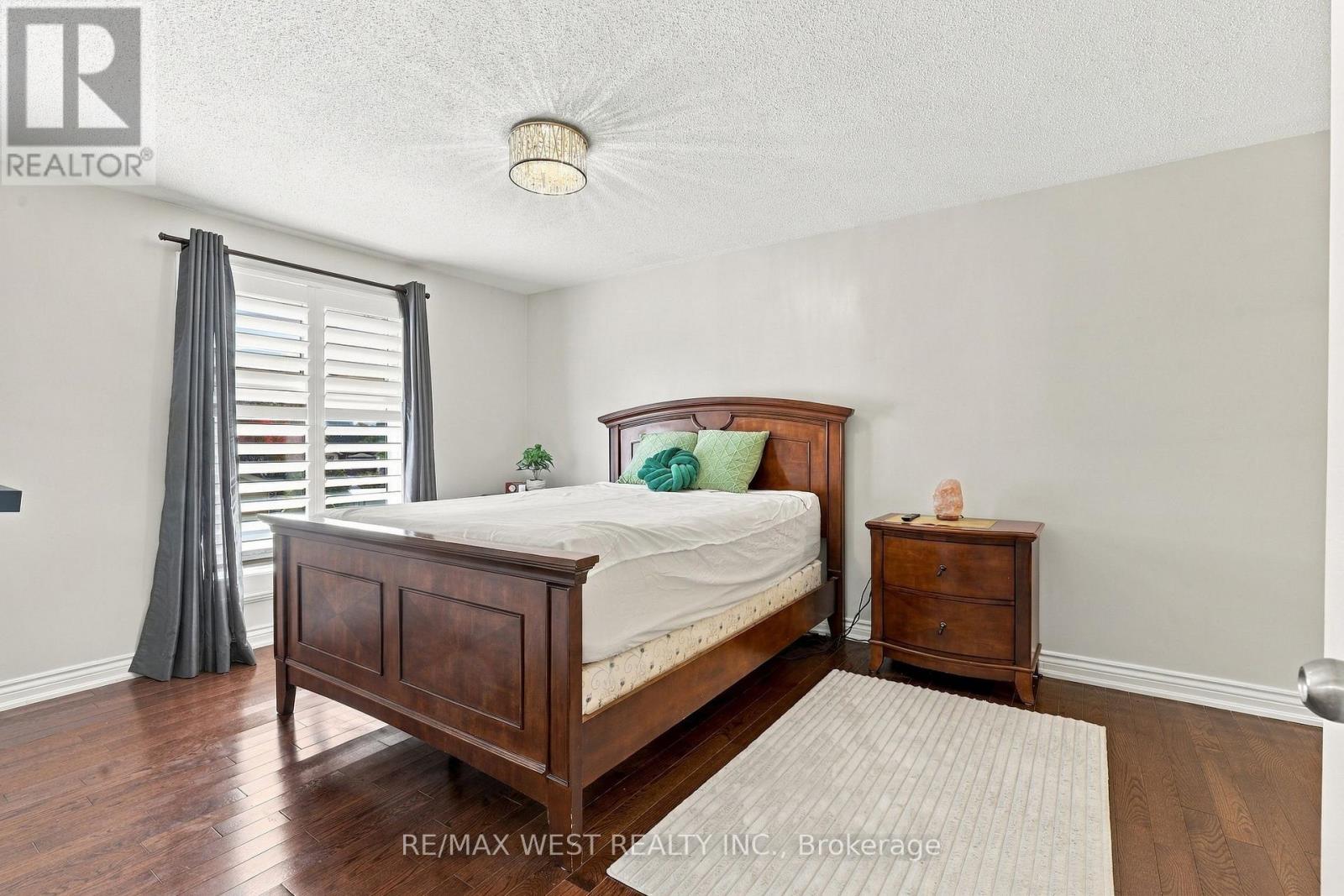 12 Waverly Street S, Oshawa (Vanier), Ontario  L1J 5T7 - Photo 16 - E14126712
