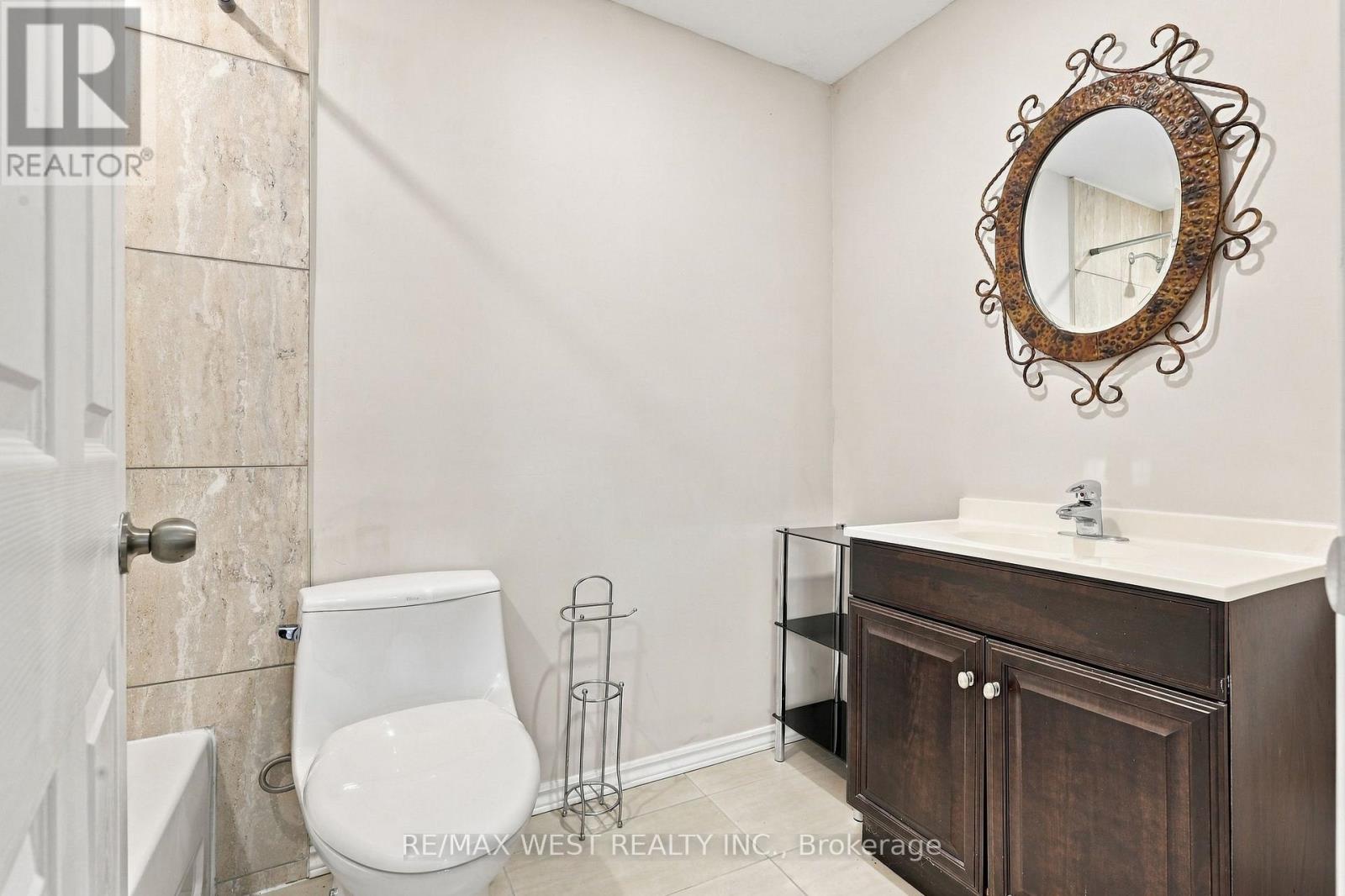 12 Waverly Street S, Oshawa (Vanier), Ontario  L1J 5T7 - Photo 27 - E14126712