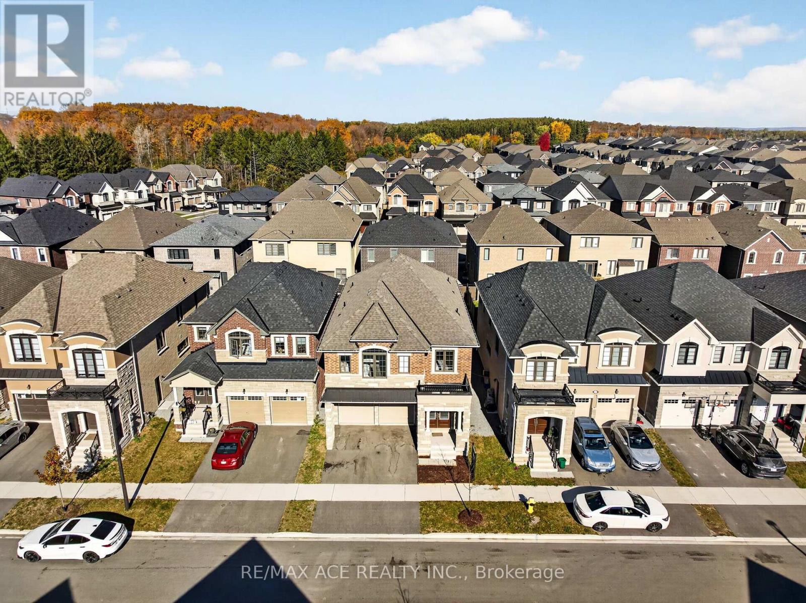 1408 MOCKINGBIRD SQUARE, Pickering, Ontario