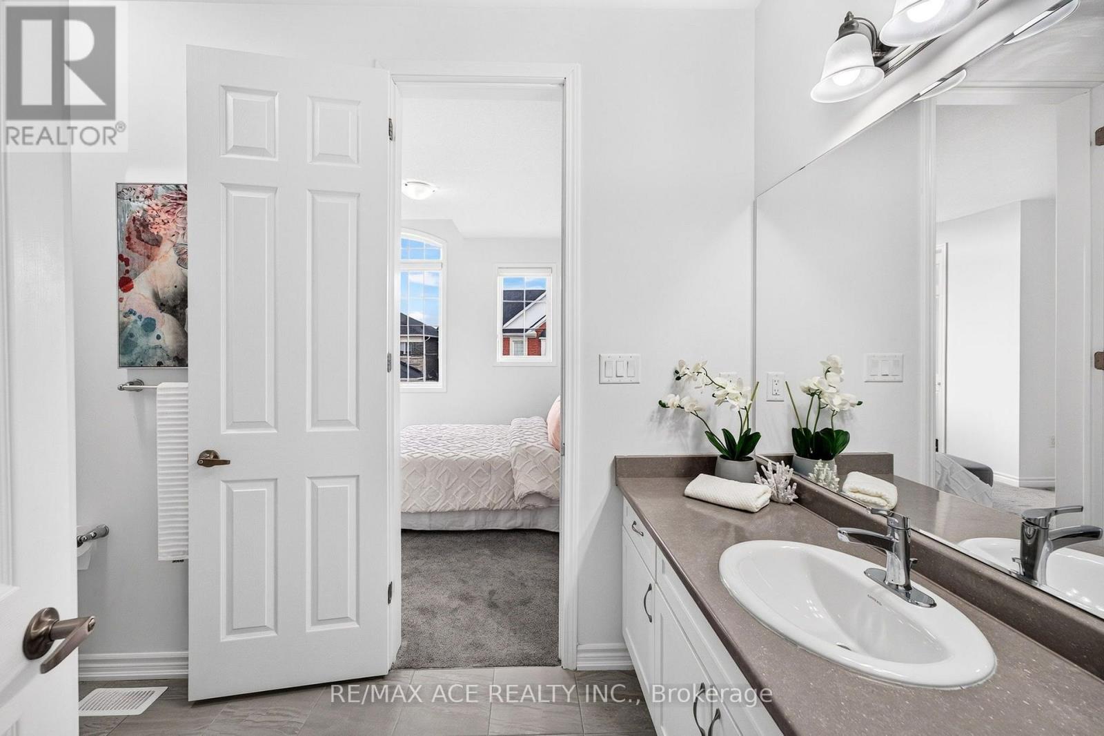 1408 Mockingbird Square, Pickering, Ontario  L1X 0N8 - Photo 39 - E14126720