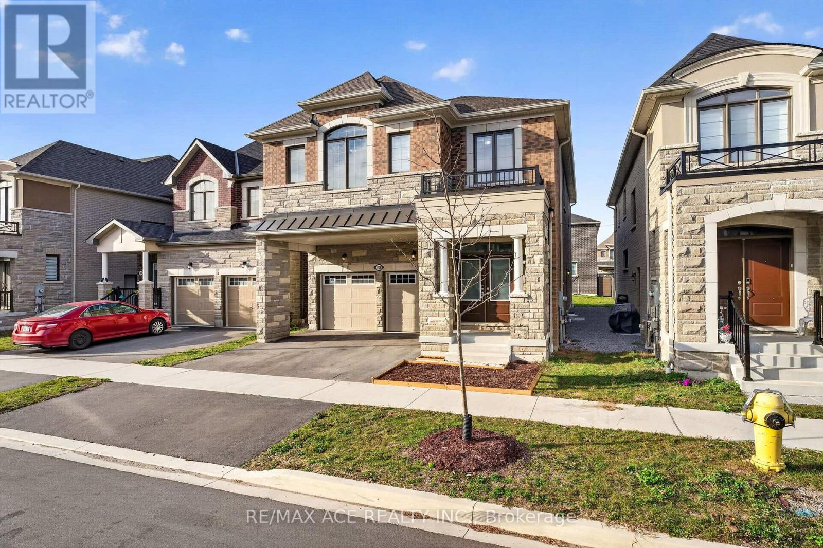 1408 Mockingbird Square, Pickering, Ontario  L1X 0N8 - Photo 6 - E14126720