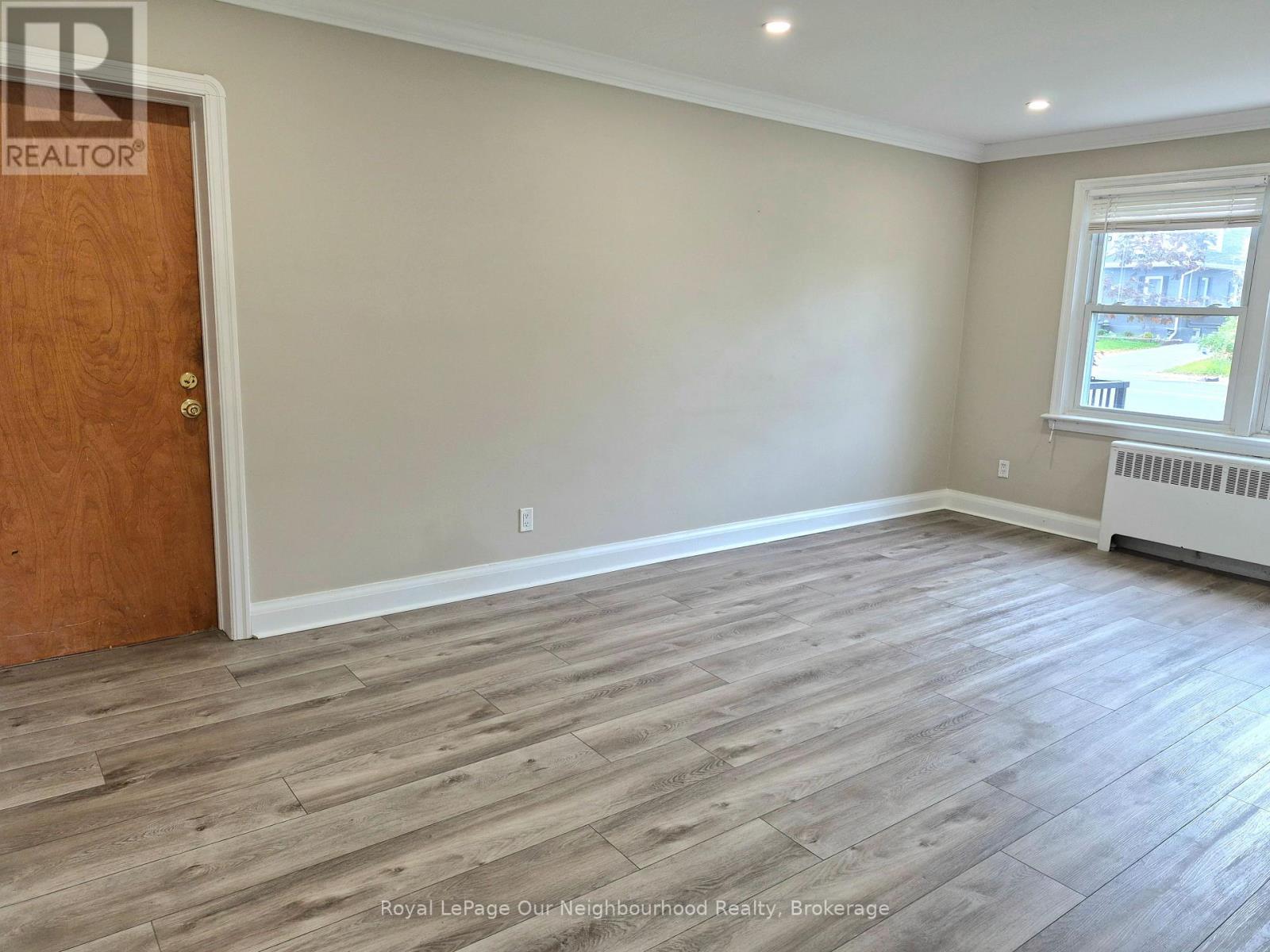 2 - 855 Simcoe Street N, Oshawa (Centennial), Ontario  L1G 4W1 - Photo 6 - E14126632