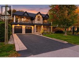 471 WILLIS Drive, Oakville, Ontario