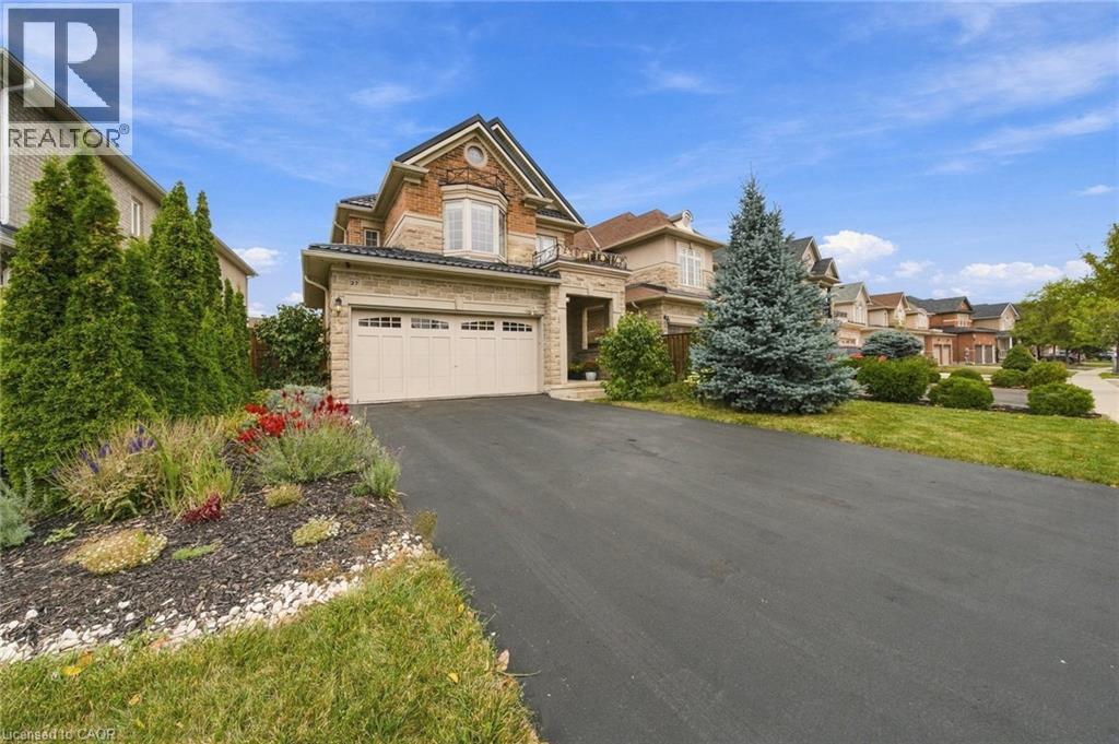 27 Hazelton Avenue, Hamilton, Ontario  L9B 0E7 - Photo 2 - 40874638