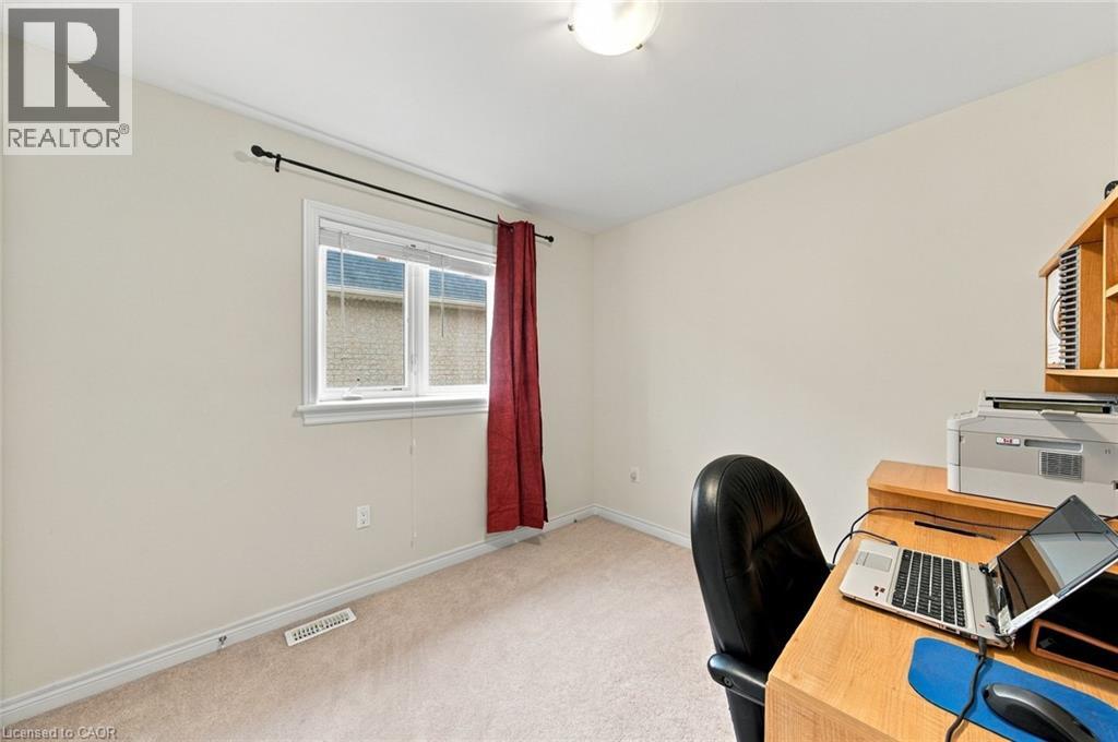 27 Hazelton Avenue, Hamilton, Ontario  L9B 0E7 - Photo 24 - 40874638