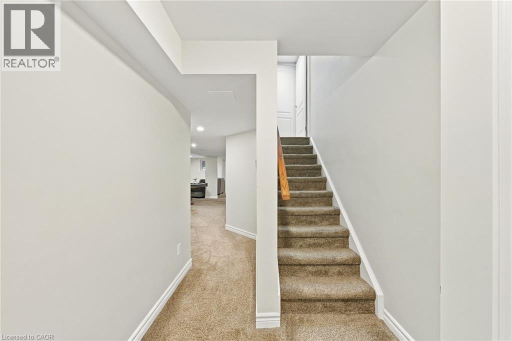 27 Hazelton Avenue, Hamilton, Ontario  L9B 0E7 - Photo 30 - 40874638