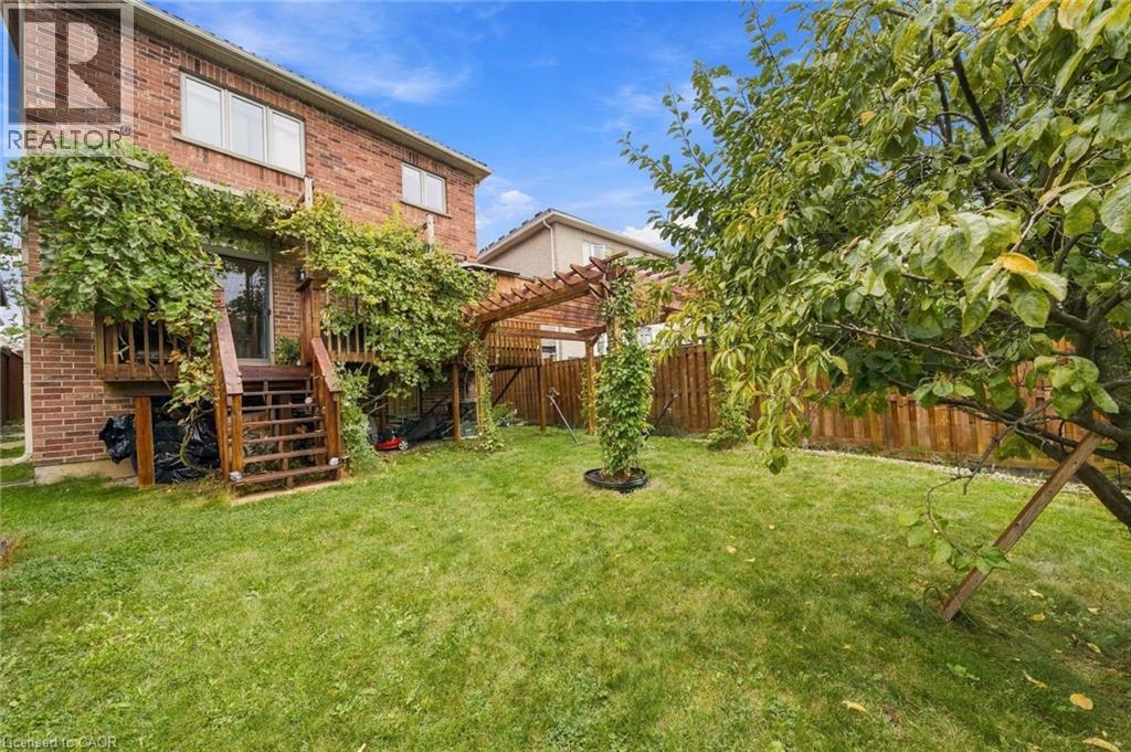 27 Hazelton Avenue, Hamilton, Ontario  L9B 0E7 - Photo 39 - 40874638