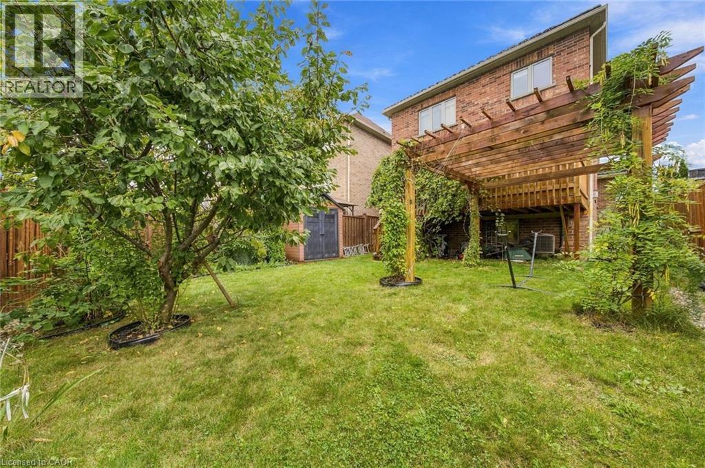 27 Hazelton Avenue, Hamilton, Ontario  L9B 0E7 - Photo 40 - 40874638