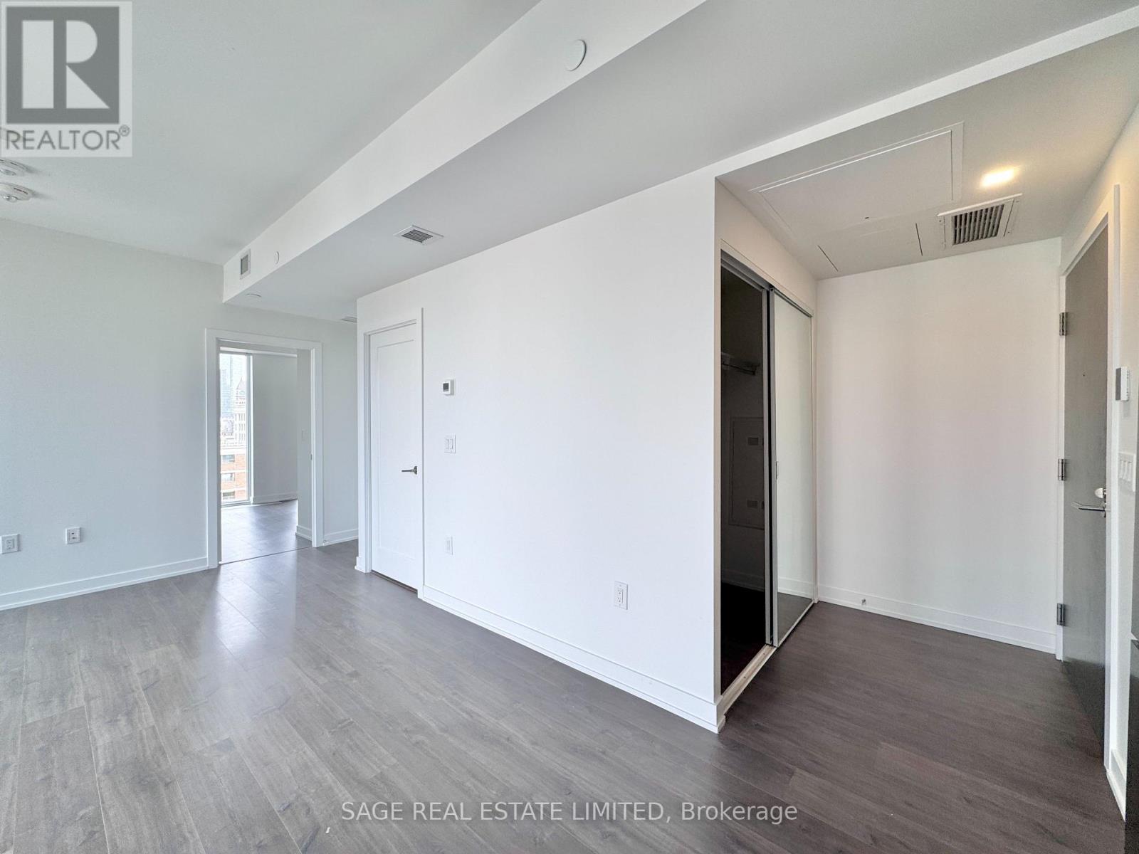 1105 - 50 Mccaul Street, Toronto (Kensington-Chinatown), Ontario  M5T 0B6 - Photo 7 - C14126768