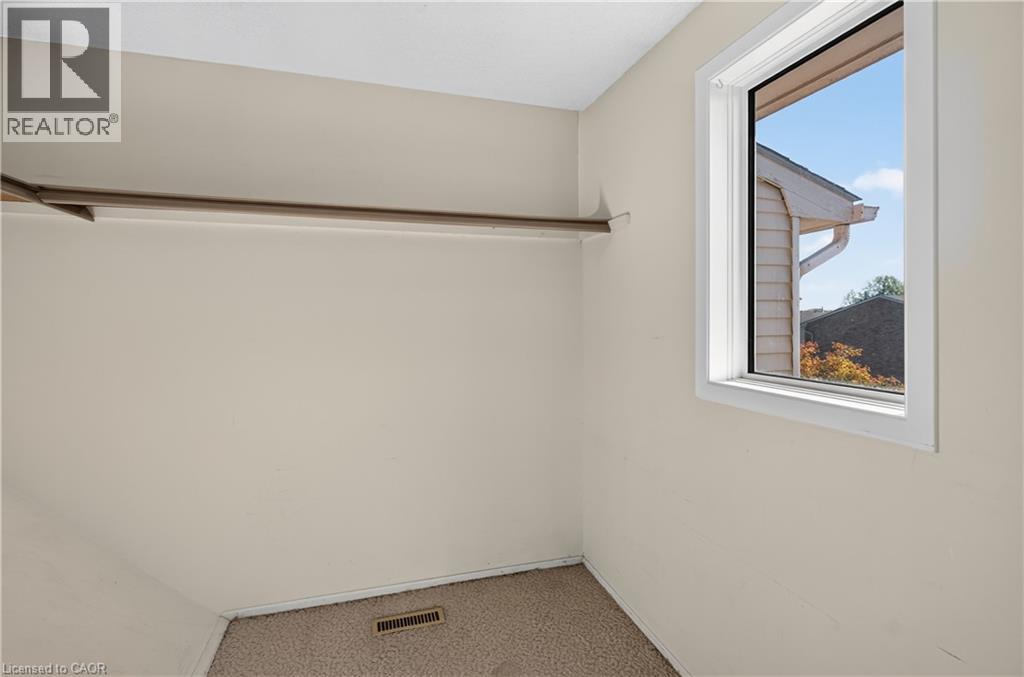 1556 Lancaster Drive Unit# 74, Oakville, Ontario L6H 2Z4 - Photo 22 - 40871049