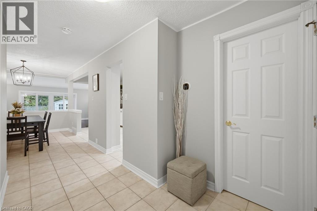 58 Athenia Drive, Stoney Creek, Ontario  L8J 1S7 - Photo 13 - 40874453