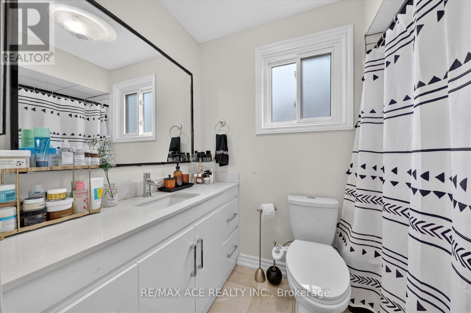 4 Renfield Crescent, Whitby (Lynde Creek), Ontario  L1P 1B4 - Photo 28 - E14126734
