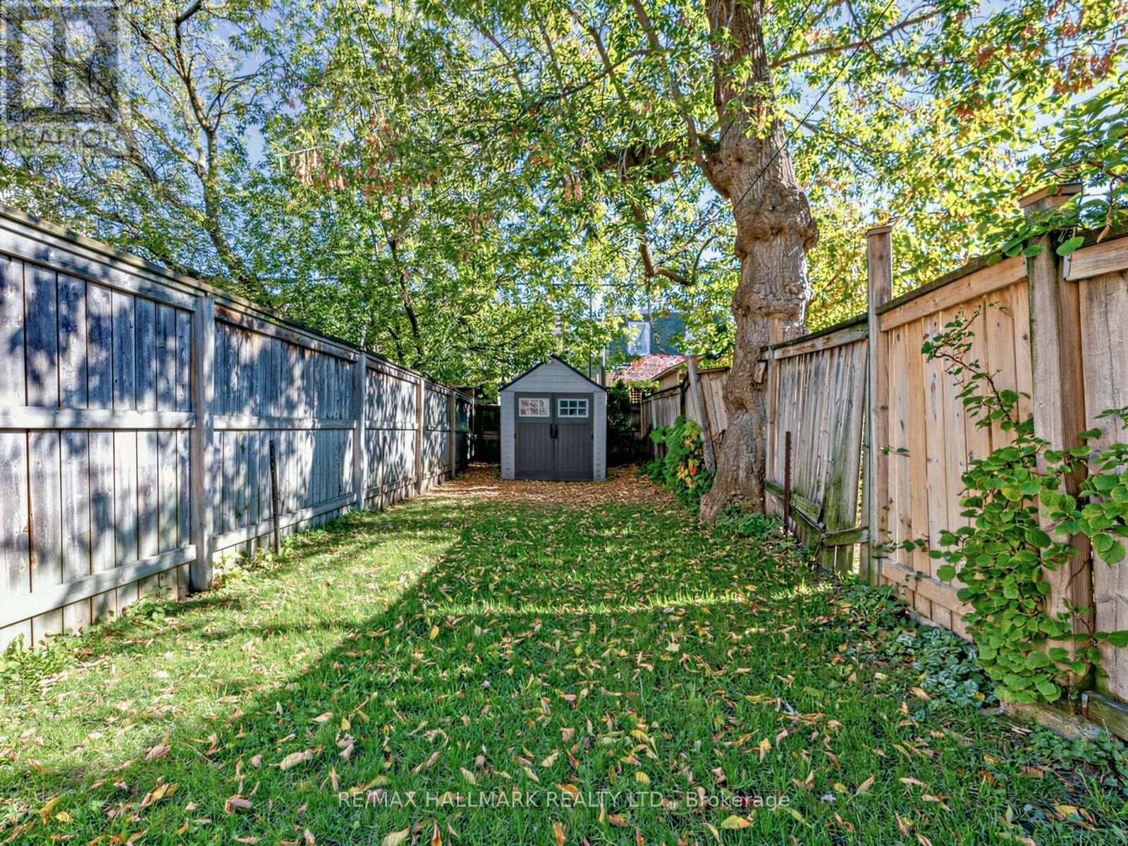 67 Amroth Avenue, Toronto (East End-Danforth), Ontario  M4C 4H3 - Photo 21 - E14126752