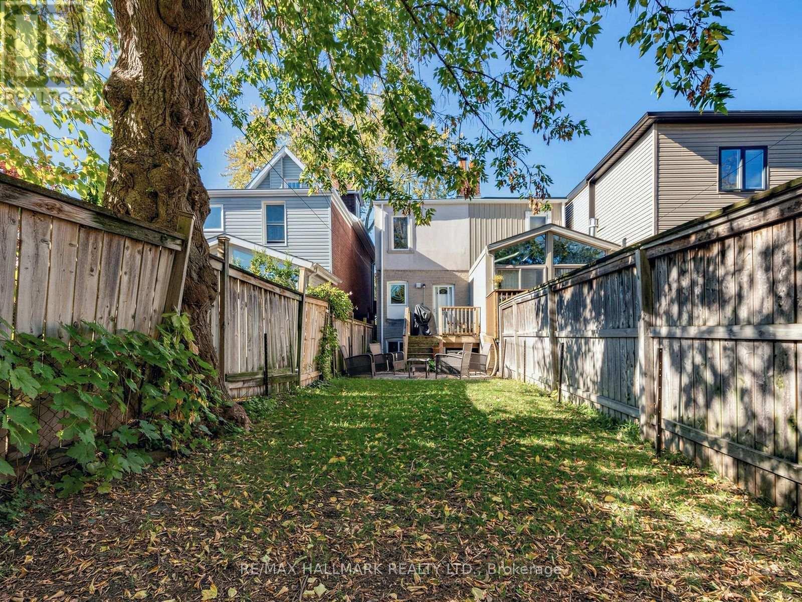 67 Amroth Avenue, Toronto (East End-Danforth), Ontario  M4C 4H3 - Photo 24 - E14126752