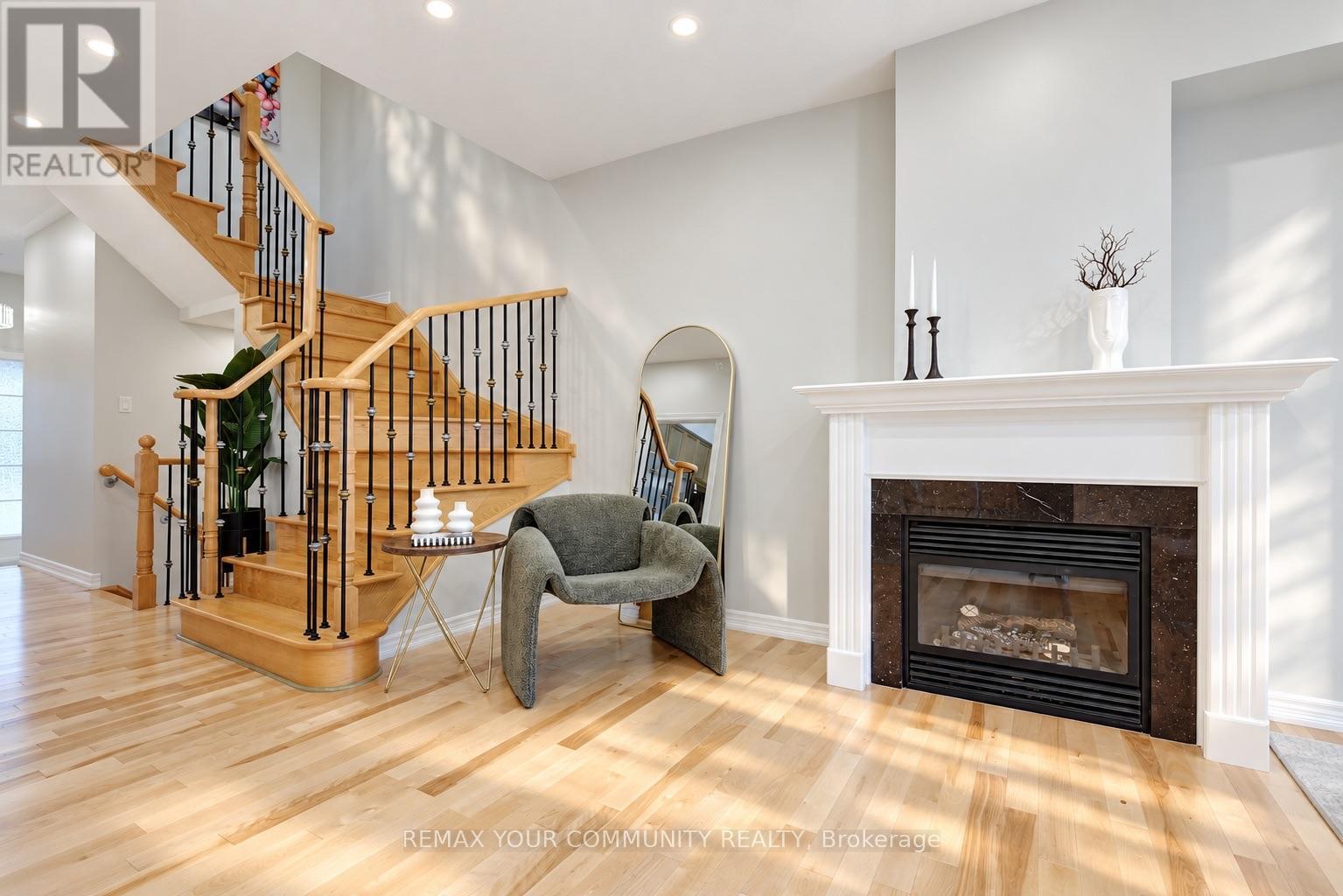 186 Lauderdale Drive, Vaughan, Ontario  L6A 0S4 - Photo 5 - N14126762