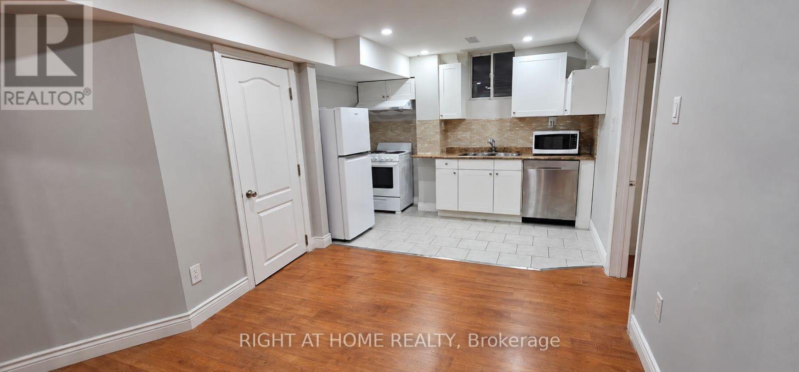 Bsmt - 3662 Golden Locust Drive, Mississauga, Ontario  L5N 8N7 - Photo 3 - W14091200