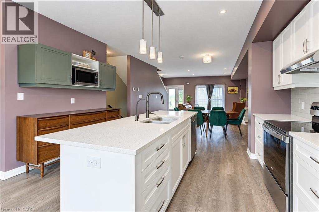 15 Benninger Drive, Kitchener, Ontario  N2E 0J4 - Photo 13 - 40868850