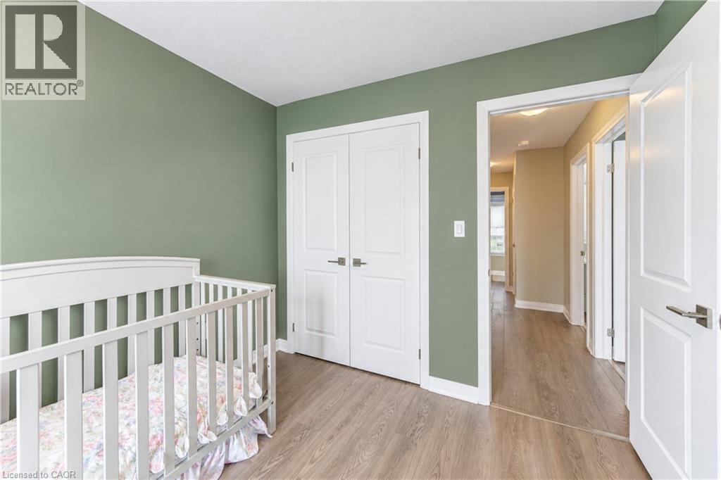 15 Benninger Drive, Kitchener, Ontario  N2E 0J4 - Photo 23 - 40868850
