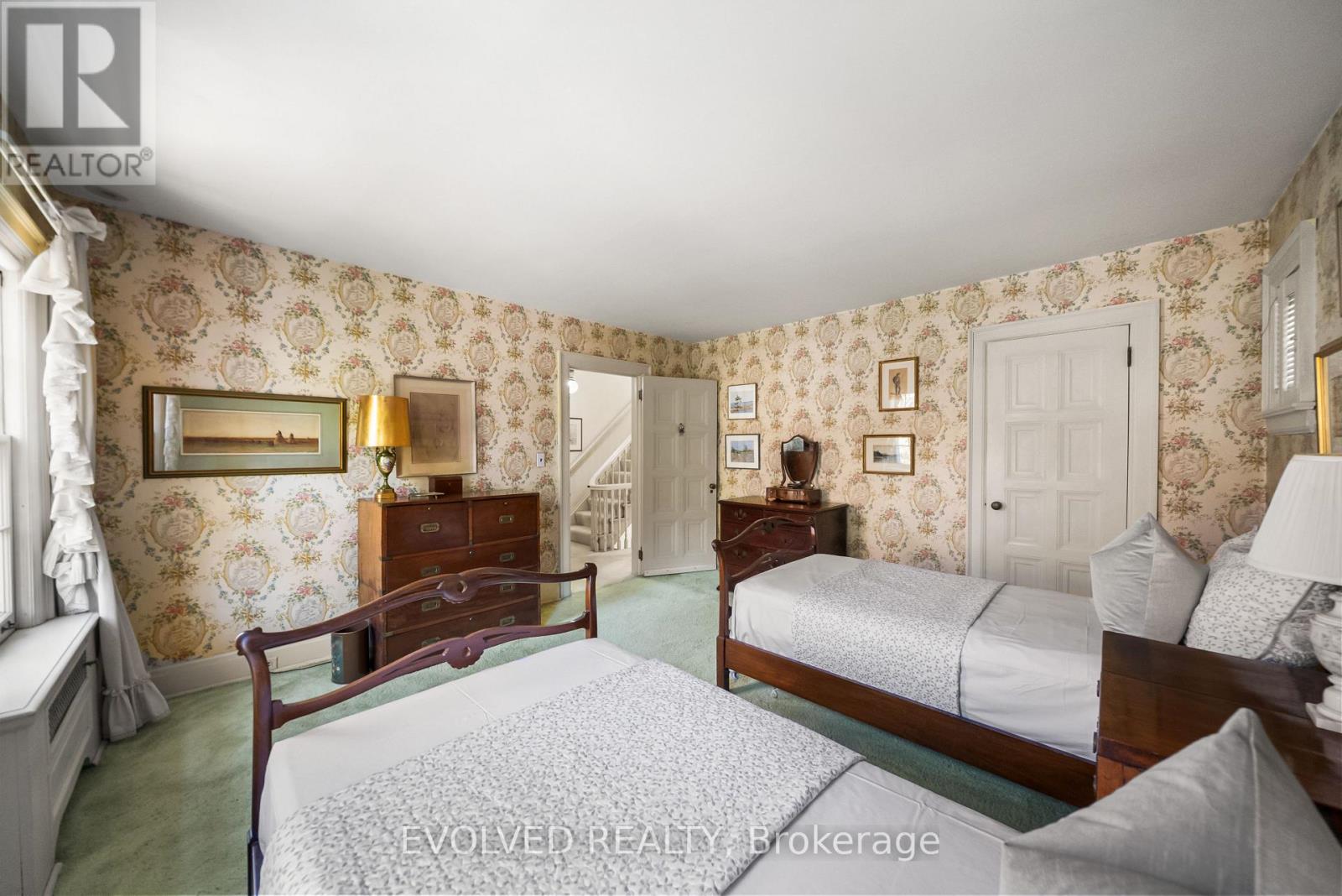 4 Dunloe Road, Toronto, Ontario  M4V 2W5 - Photo 32 - C14115768