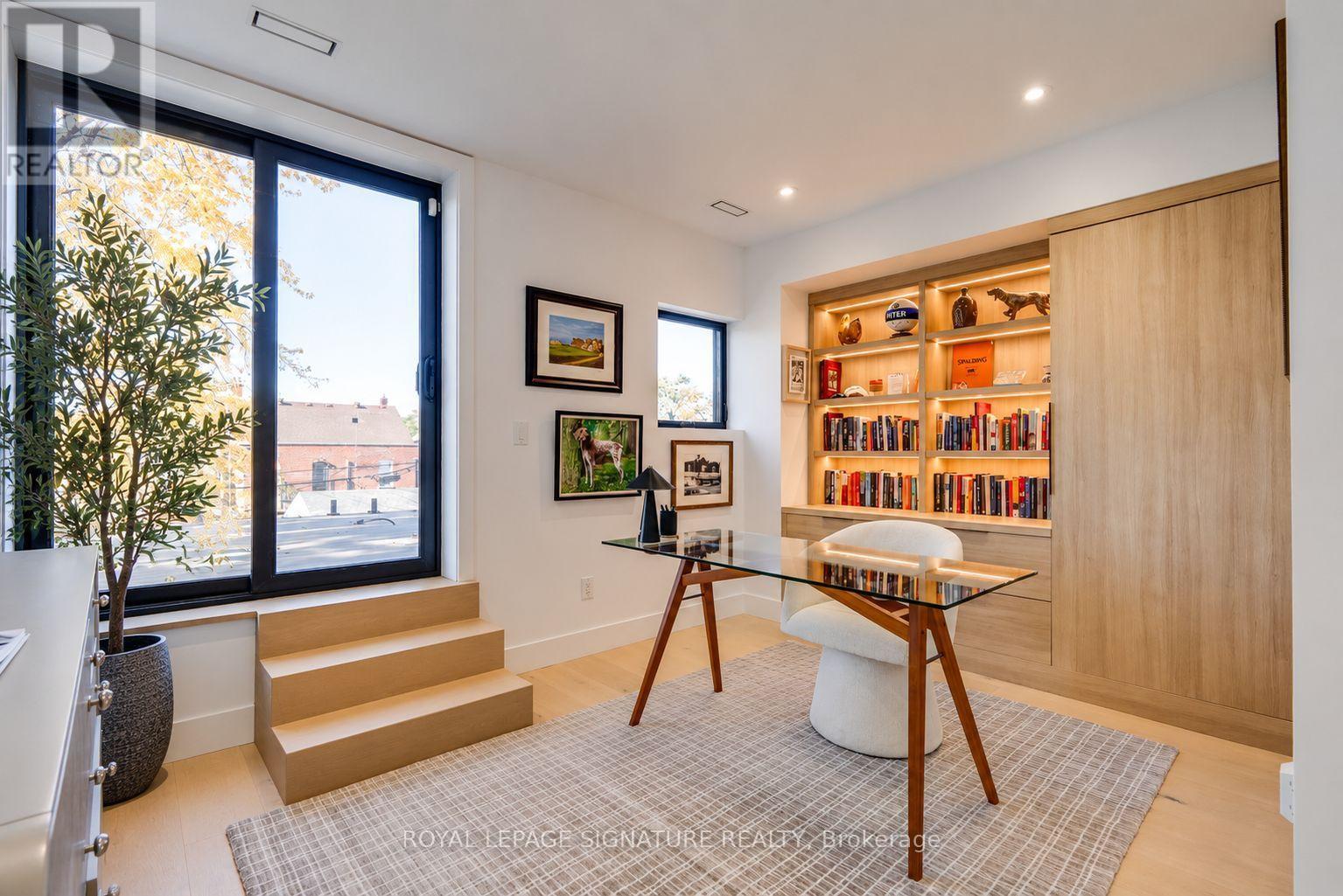 182 Beatrice Street, Toronto (Palmerston-Little Italy), Ontario  M6G 3G1 - Photo 13 - C14126782
