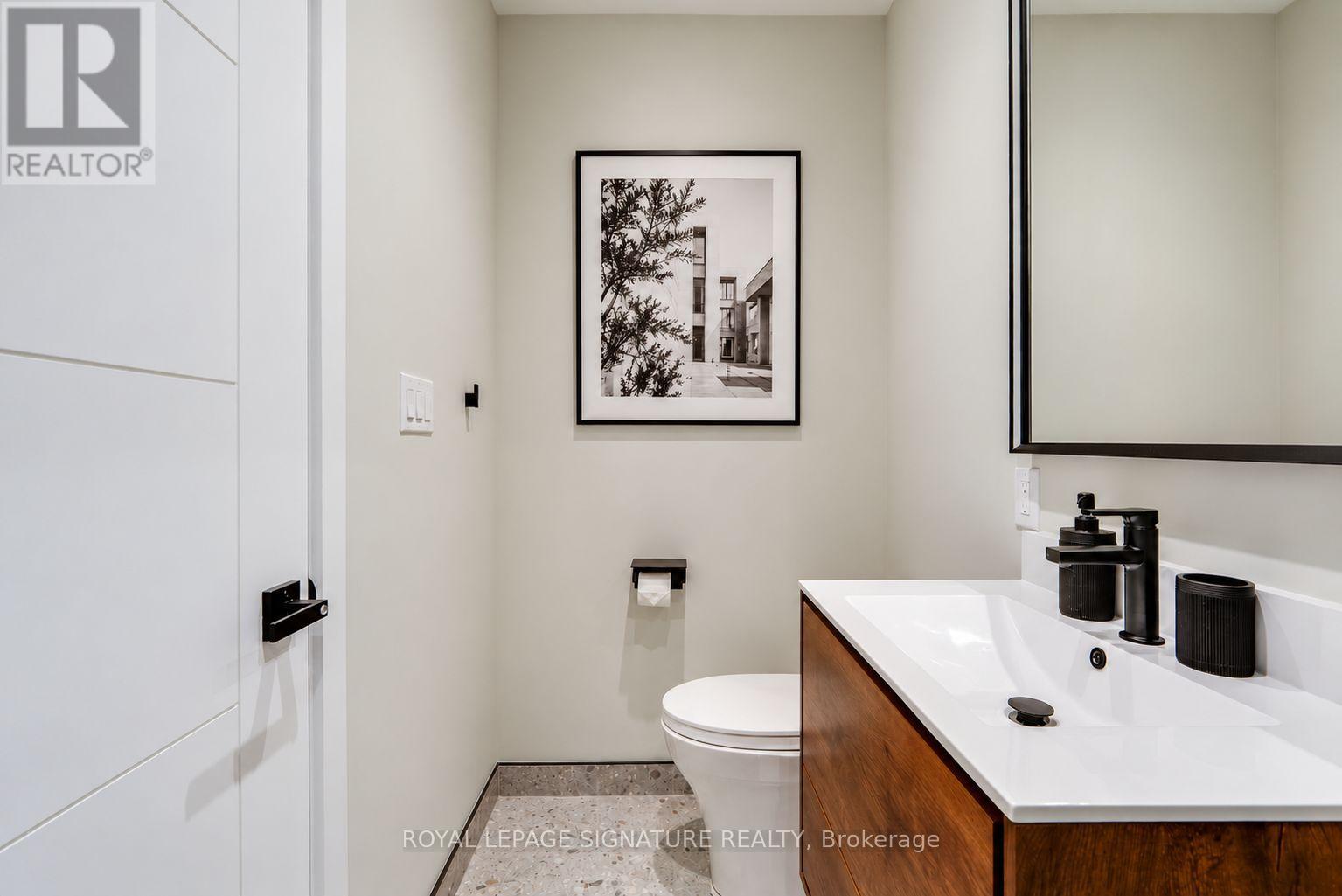 182 Beatrice Street, Toronto (Palmerston-Little Italy), Ontario  M6G 3G1 - Photo 21 - C14126782