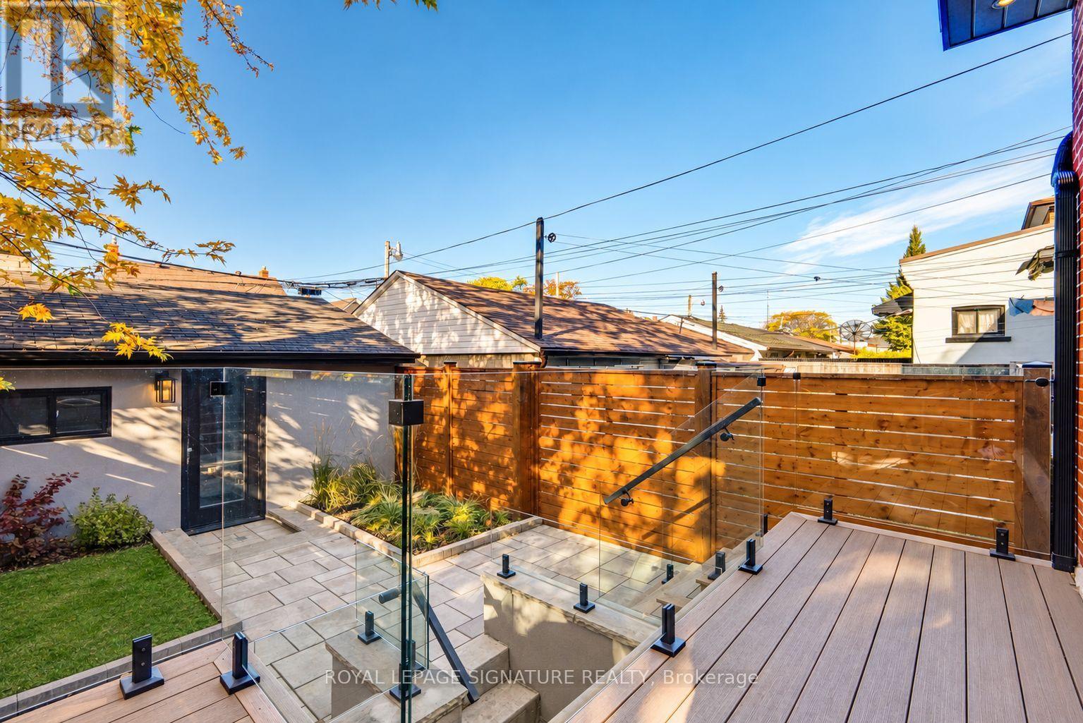182 Beatrice Street, Toronto (Palmerston-Little Italy), Ontario  M6G 3G1 - Photo 37 - C14126782