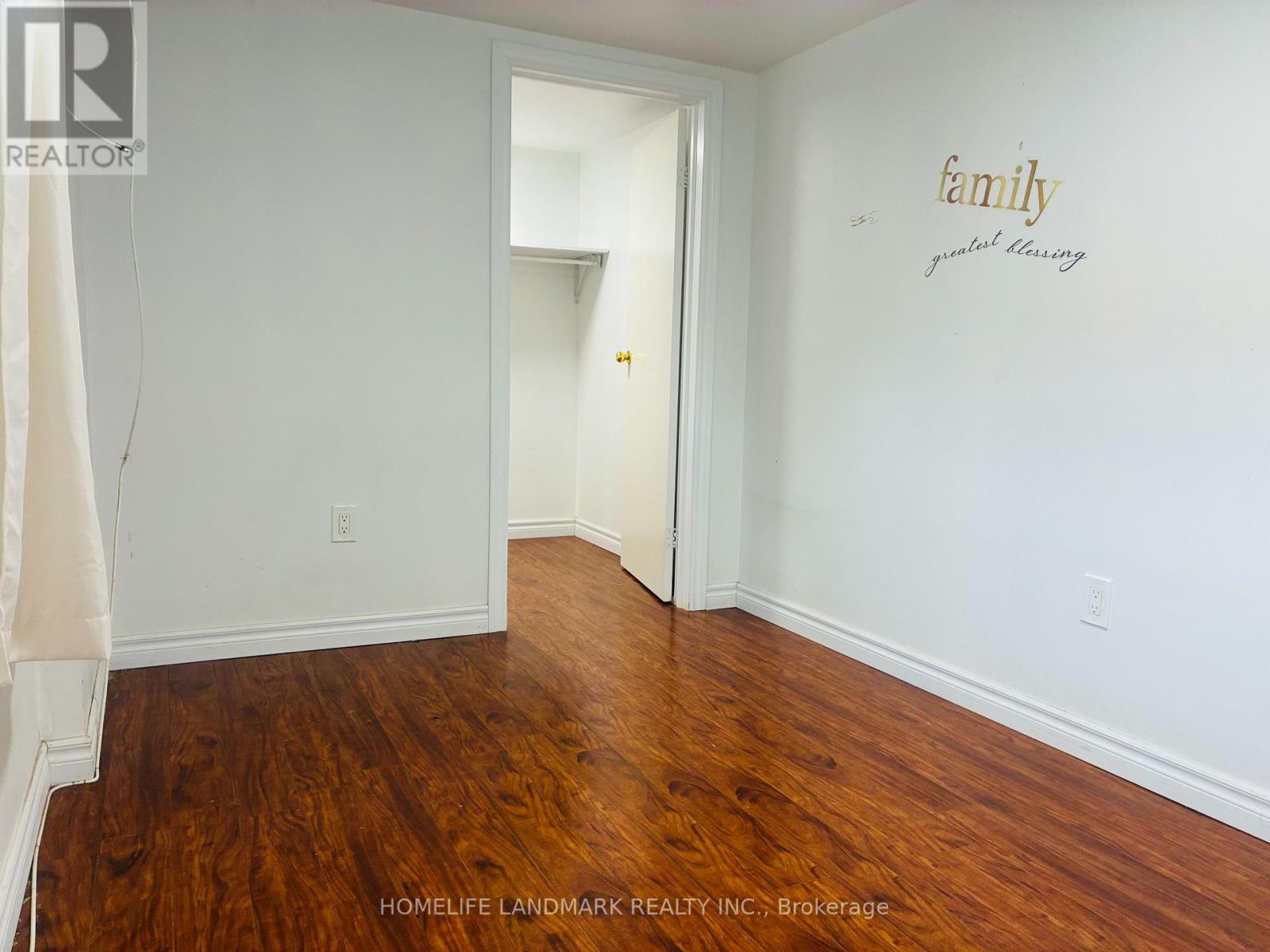 Bsmt Apt - 3 Tinder Crescent, Toronto (Victoria Village), Ontario  M4A 1L2 - Photo 10 - C14126794