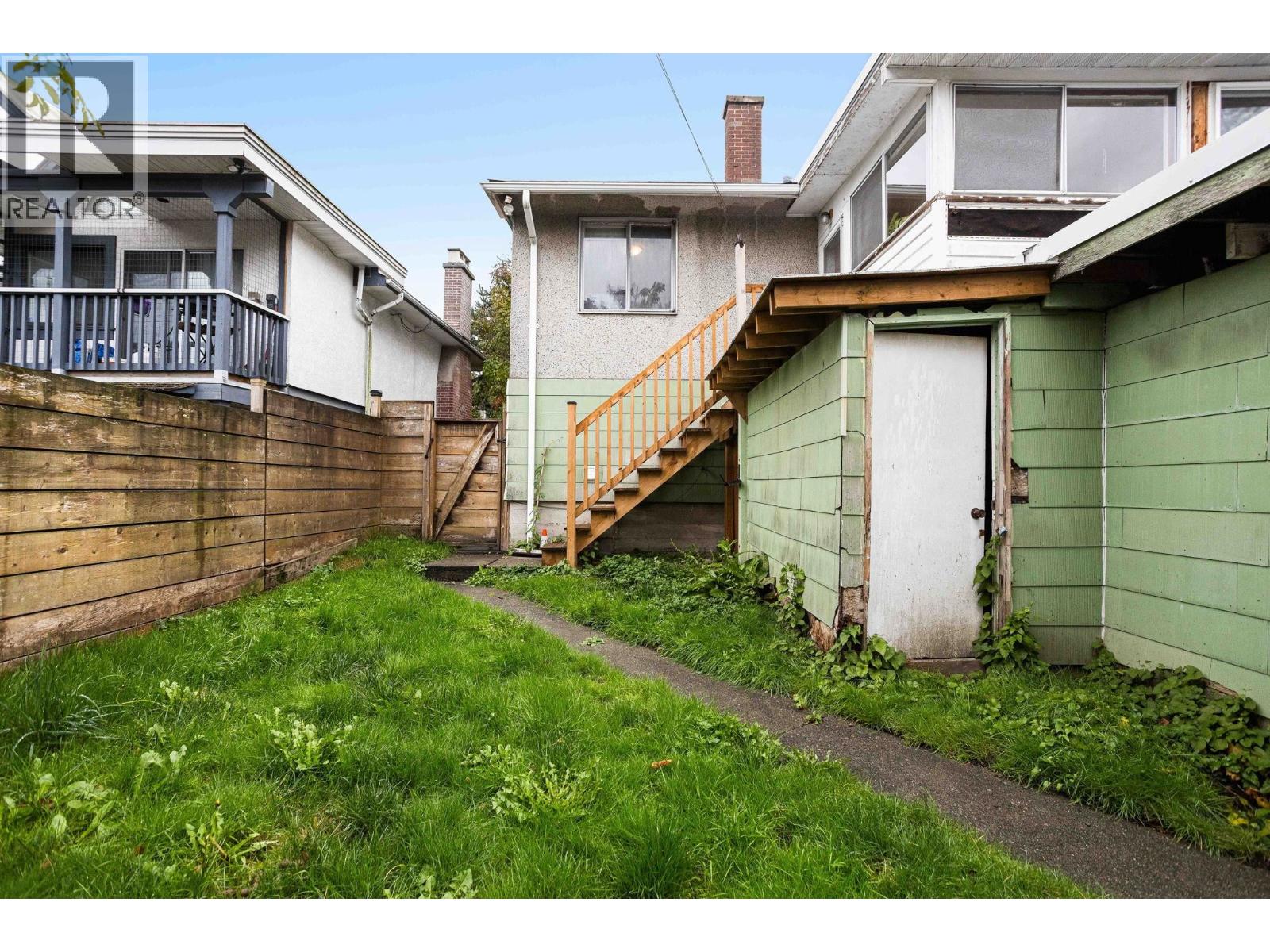 512 GARRETT STREET