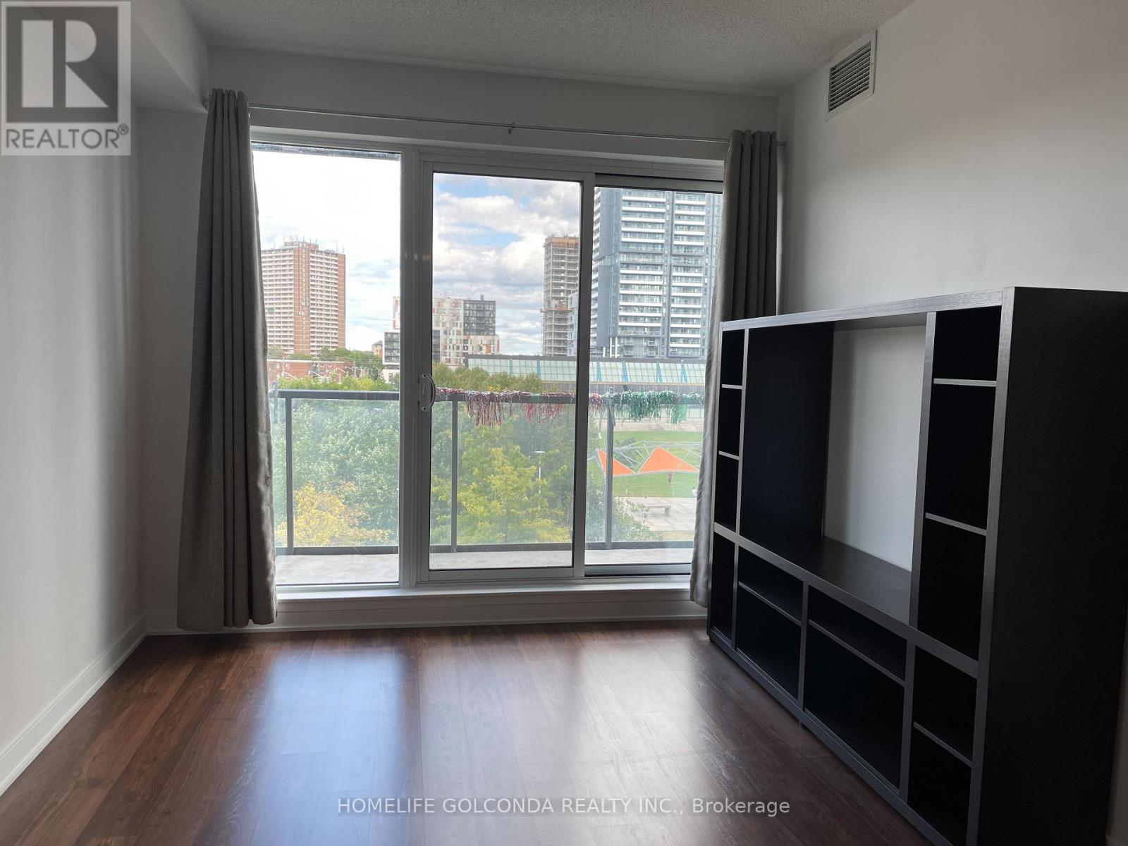 406 - 260 Sackville Street, Toronto, Ontario  M5A 0B3 - Photo 5 - C14126836