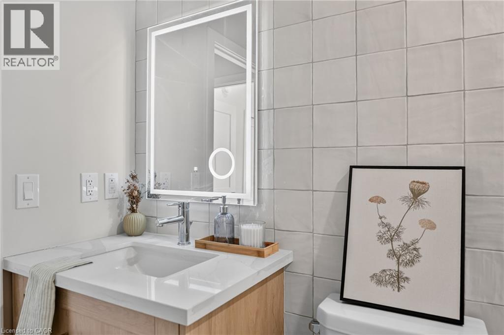 56 York Boulevard Unit# 212, Hamilton, Ontario  L8R 0A2 - Photo 8 - 40874405