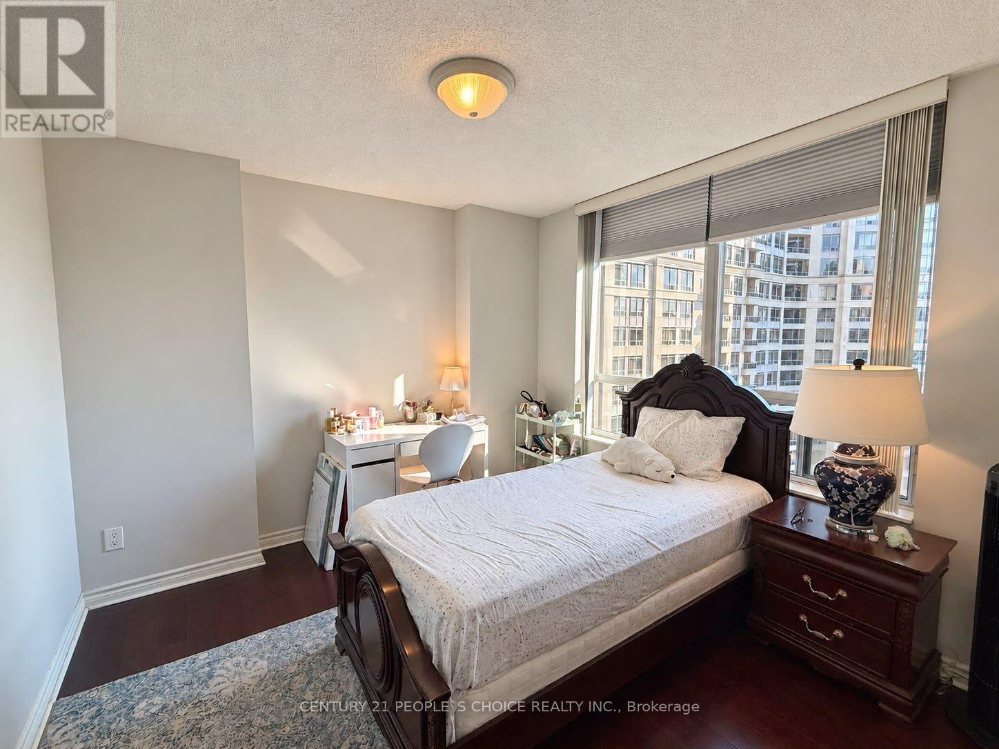 2425 - 3888 Duke Of York Boulevard, Mississauga, Ontario  L5A 4P5 - Photo 16 - W14117288