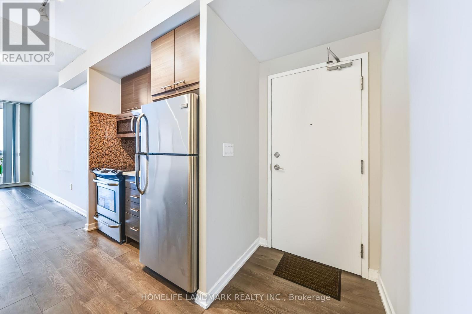 2007 - 66 Forest Manor Road, Toronto, Ontario  M2J 0B7 - Photo 5 - C14126892