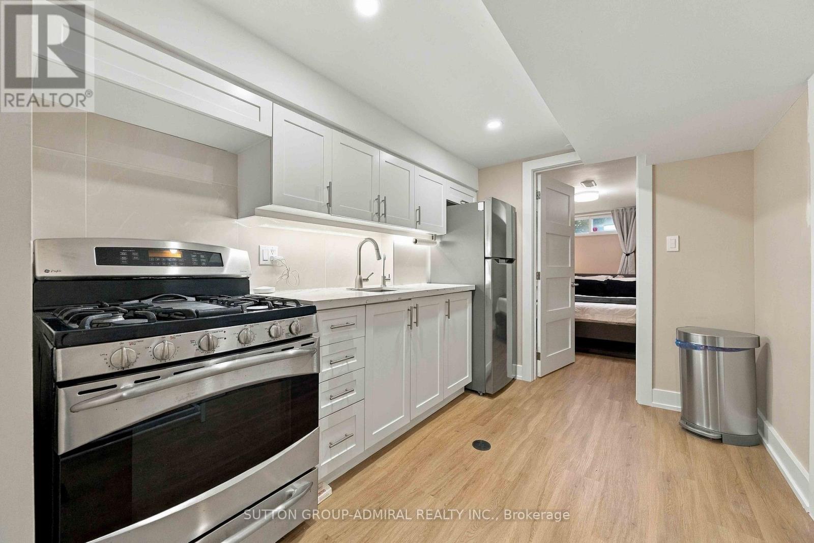 11 Summerglade Drive, Toronto, Ontario  M1S 1W8 - Photo 28 - E14126880