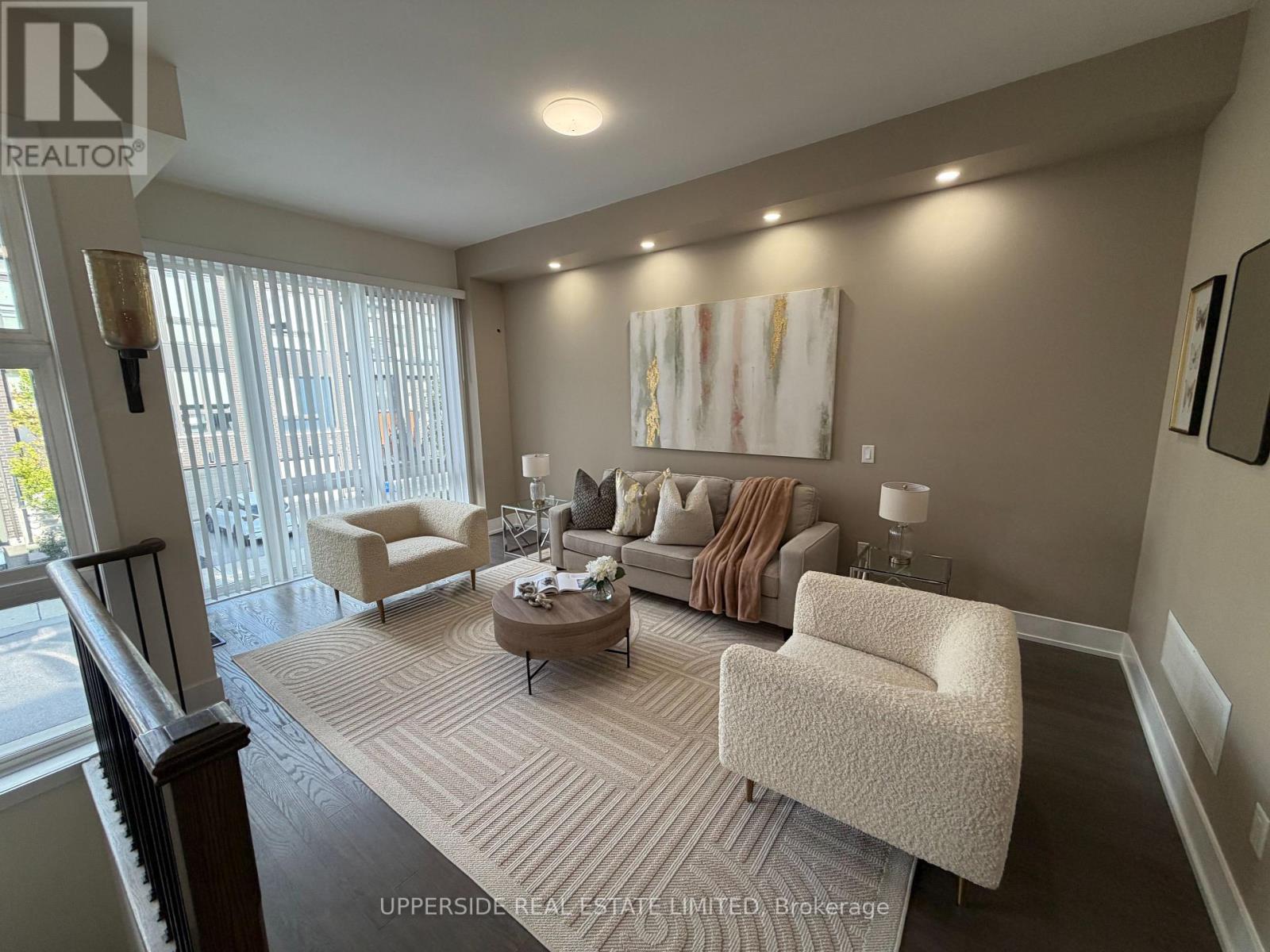 8 Sable Road, Vaughan, Ontario  L4J 0K1 - Photo 3 - N14126896