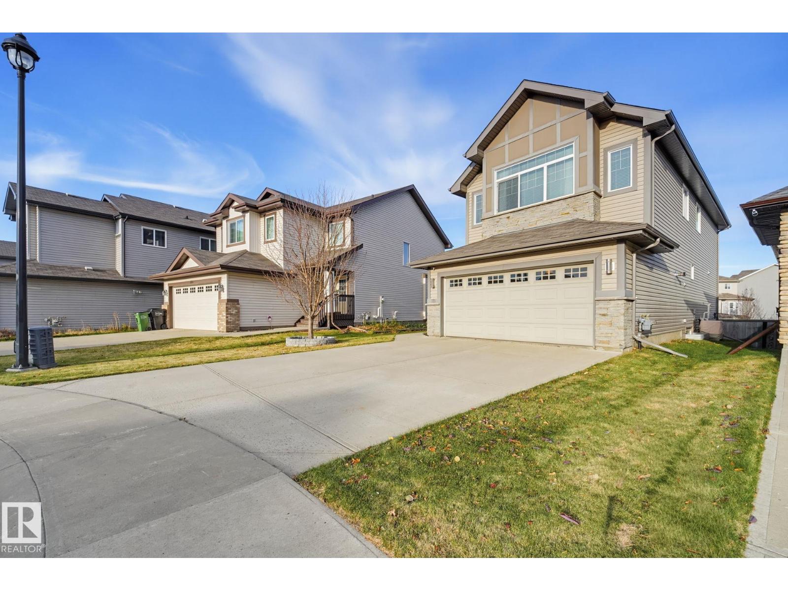 729 175a St Sw, Edmonton, Alberta  T6W 2G5 - Photo 4 - E4514438