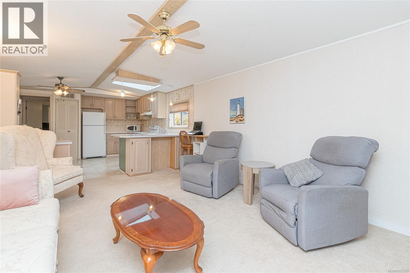 4 658 Alderwood Dr